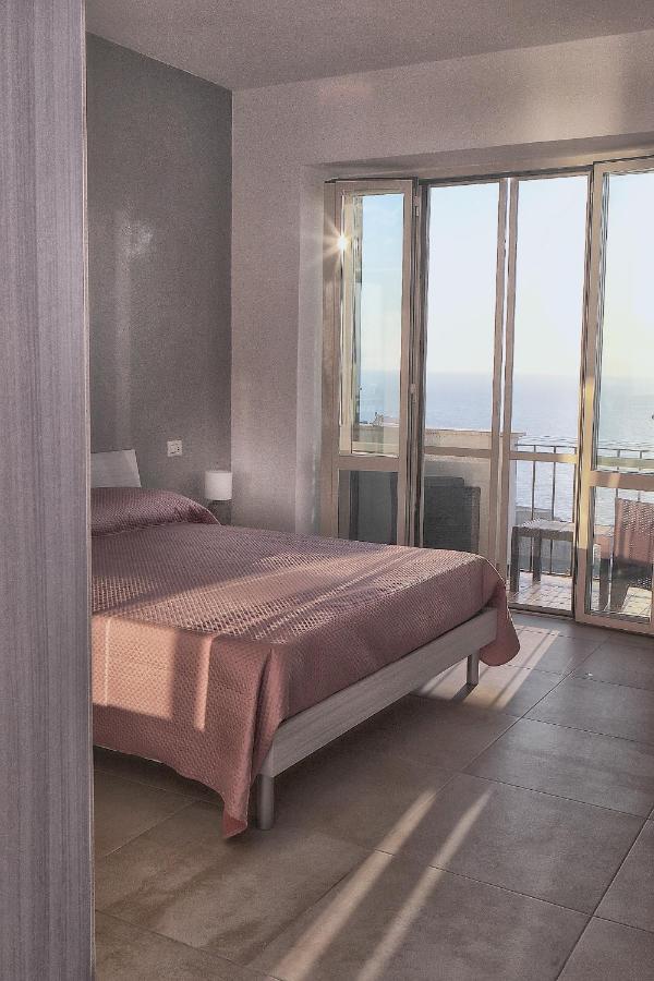 Rama Apartament Vico Equense Esterno foto